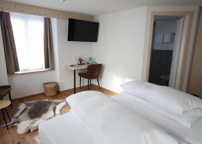 Hotel Alpina