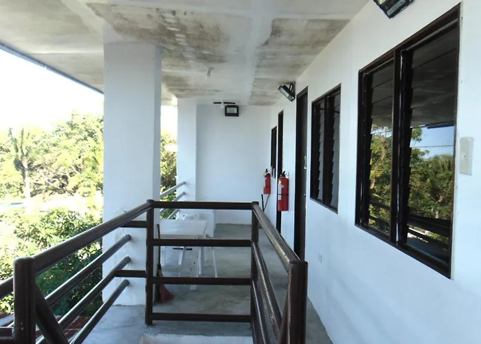 Scott Camotes Beach House