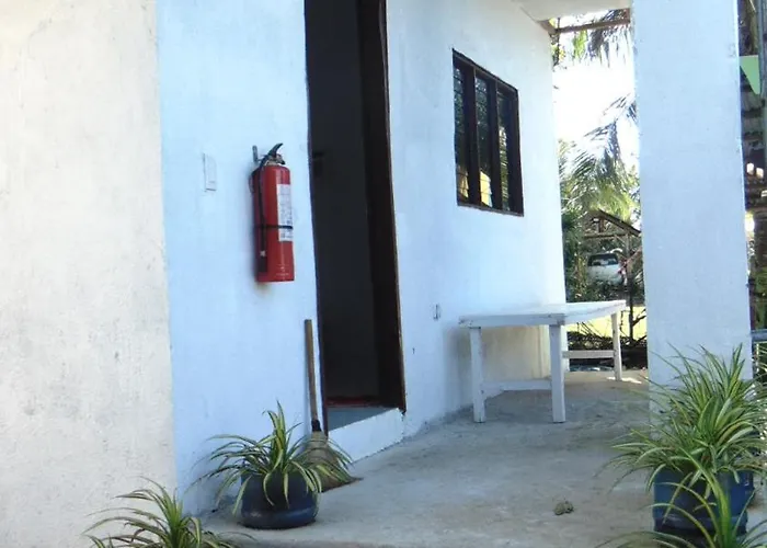 Scott Camotes Beach House