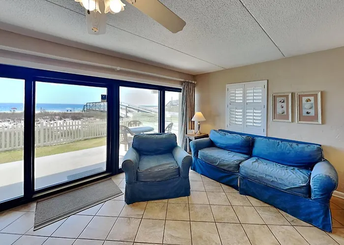 Ocean Breeze West #106