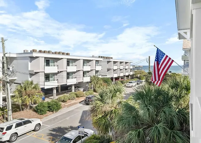 Paradise By The Pier Carolina Getaway
