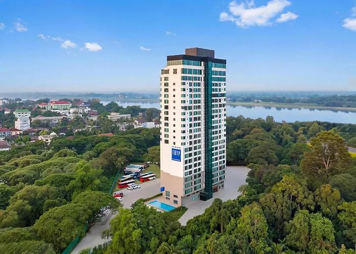Tryp By Wyndham Vientiane Central