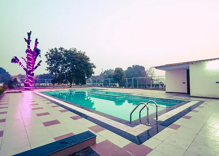 The Glory Riverside Resort