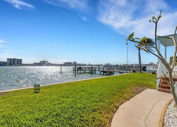 Beach Condo With Heated Pool - Waterfront View, Steps To Sand - Coral Resort C-2