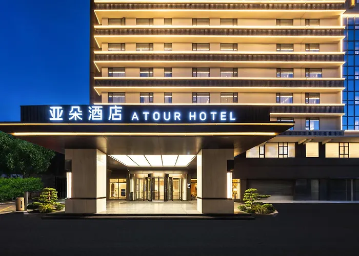 Atour Hotel Zhuhai Lover'S Road Love Post Office