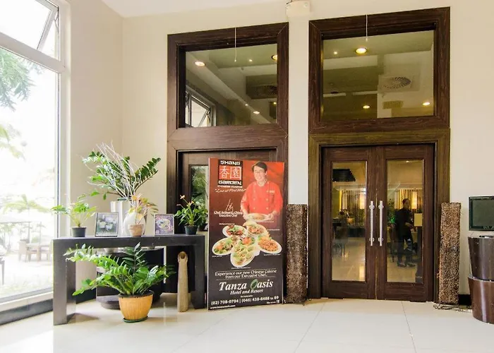 Tanza Oasis Hotel And Resort