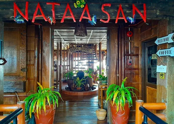 Nataasan Beach Resort And Dive Center