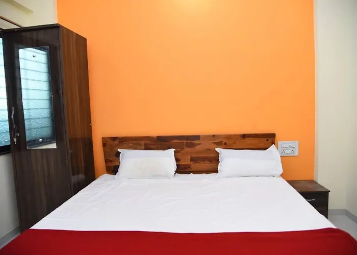 Hotel Malhar Inn