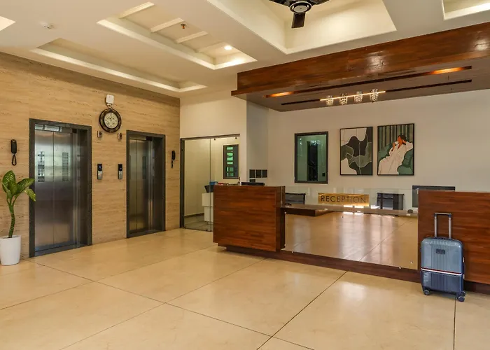 Perfectstayz Premium Stepwell By The Lake