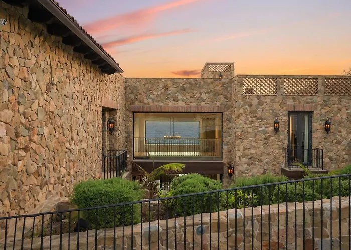 Casa Di Pietra By Stay Awhile Villas