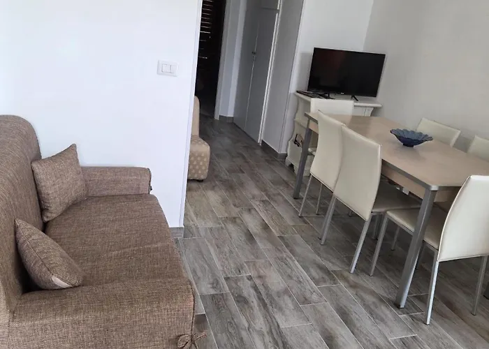 Ampia terrazza privata a due passi da Pizzo e Tropea