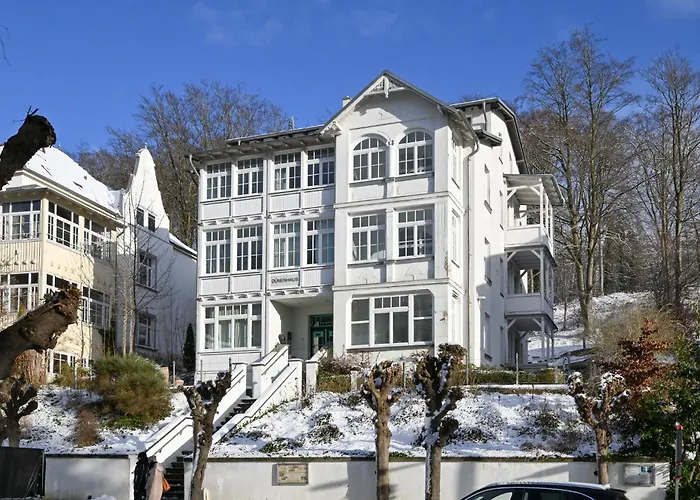 DÜNENHAUS Sellin