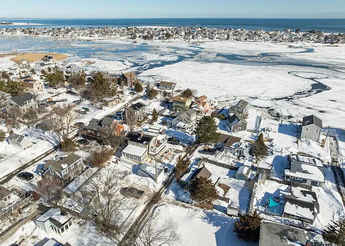 Riverside Getaway Newly Renovated Washerdryer