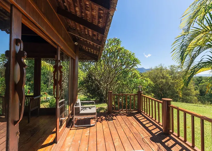 Silk Pavilions Glamping