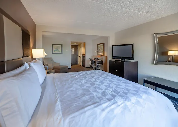 Holiday Inn & Suites Scottsdale North - Airpark By Ihg