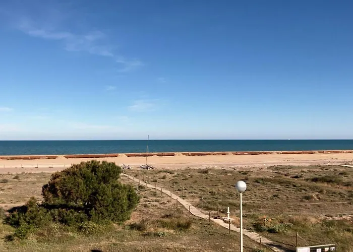 Casa frente al mar con piscina privada