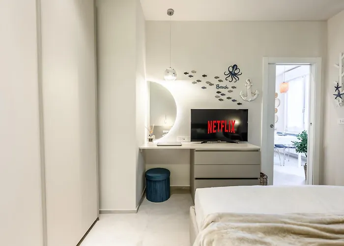 NEW Splash Lusso Con Piscine a 2 Passi Dal Mare