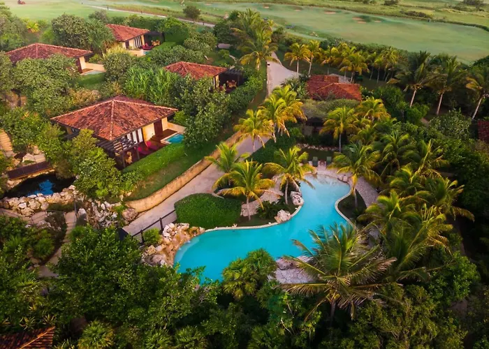 Royal Isabela