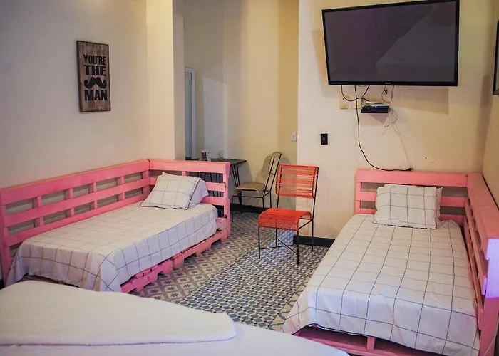 Villana'S Hostal Santa Marta