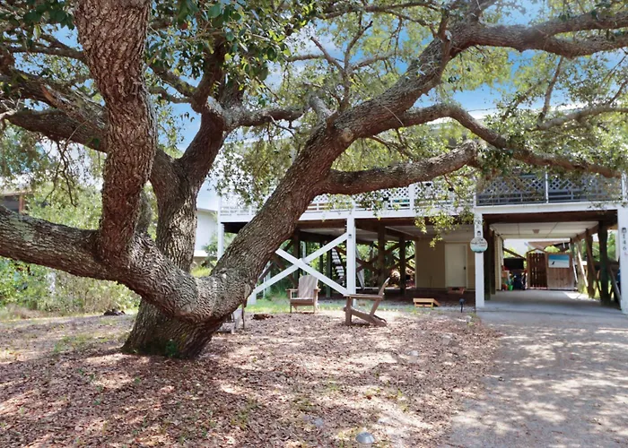Woofs And Waves By Pristine Properties Vacation Rentals