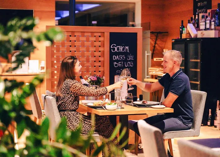Patrix Hotel, Restaurant, Bar