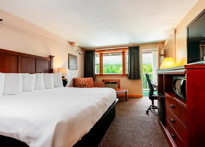 Indian Head Resort