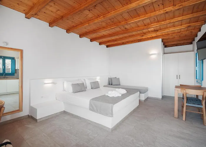 Galazio Suites, Serifos