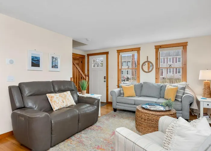 Chic Cape Cod Home Near Beach Bike Path