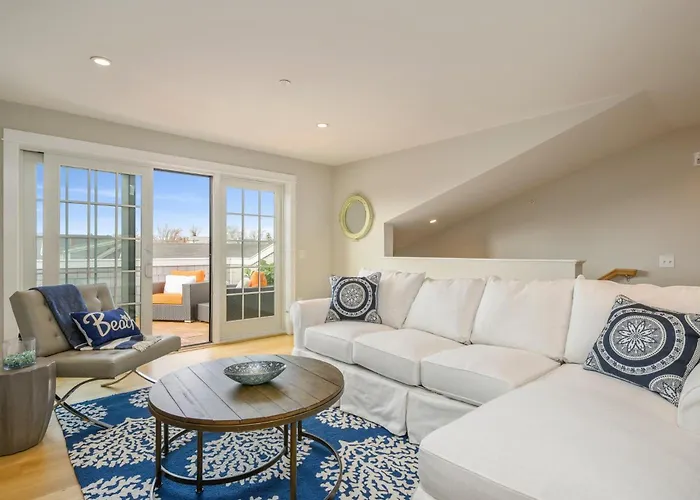 Luxury Downtown Harwich Port Condo Retreat