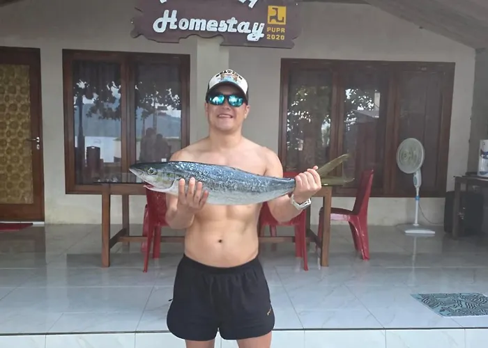 Mikha Homestay Bunaken