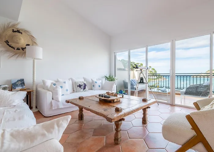 Beachfront Apartment Port De Soller