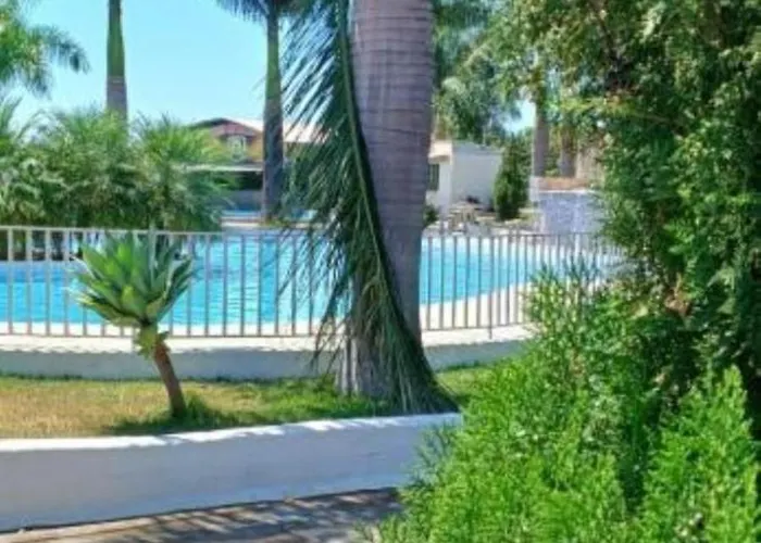 Hotel Green Park Jaboti