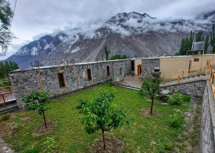 Diwan-E-Hunza Resort