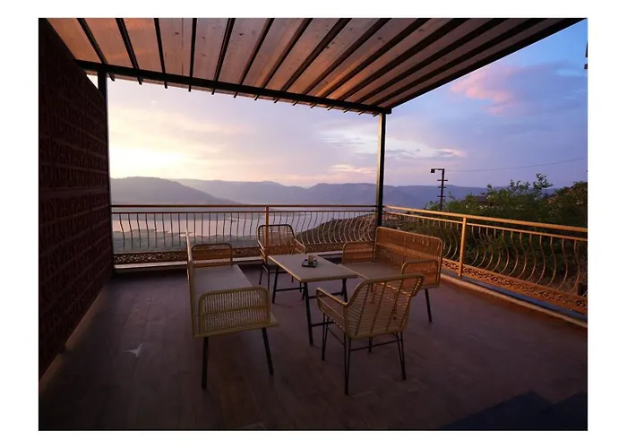 The Mansion Resort And Spa