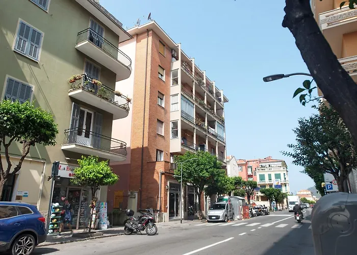 Queta - Modern Flat
