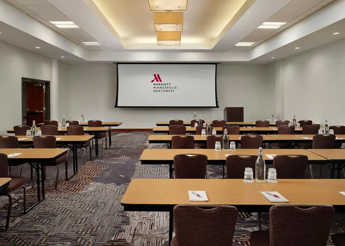 Minneapolis Marriott Northwest Hotel & Conference Center