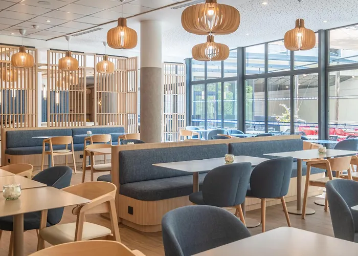 Holiday Inn Express Marseille Saint Charles, an IHG Hotel
