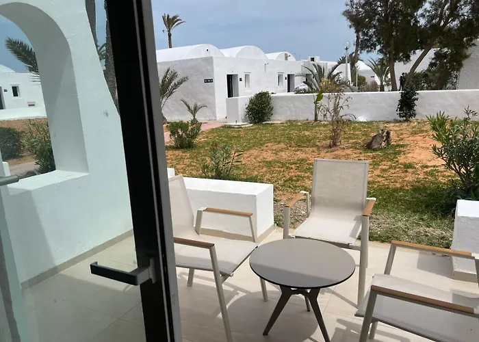 Al Jazira Beach & Spa