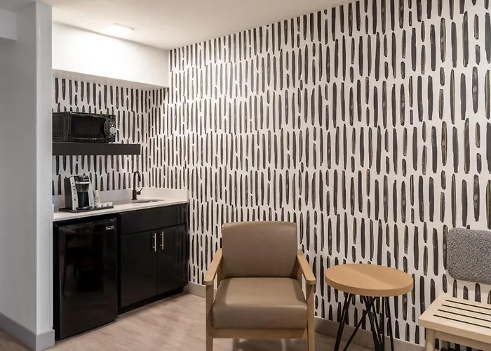 Atwell Suites Austin Airport By Ihg