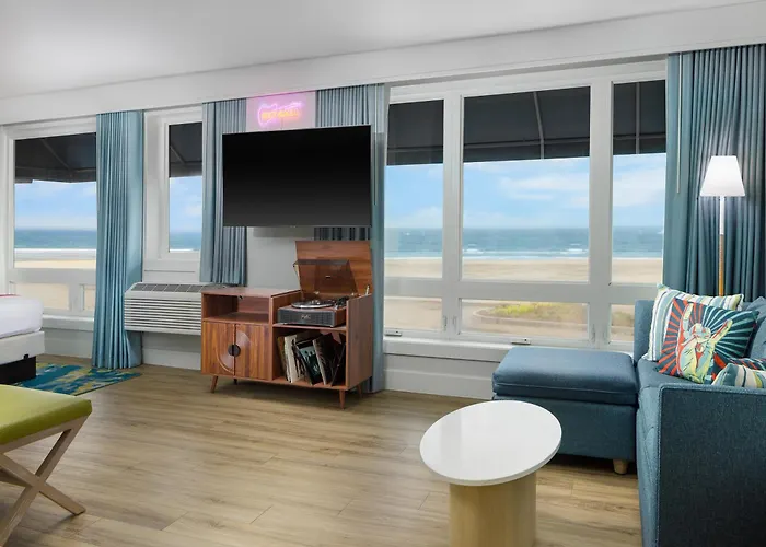 Ashworth By The Sea (Adults Only)