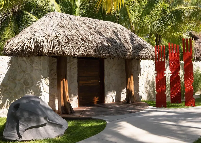 Le Tikehau By Pearl Resorts