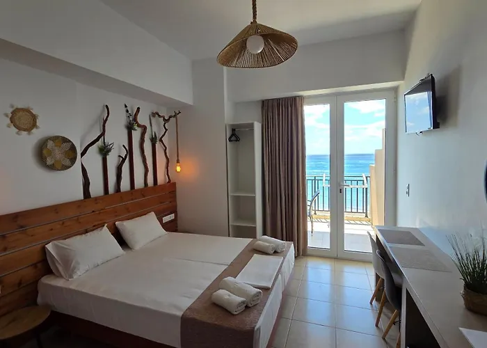 Edelweiss Rent Rooms-Rent A Car