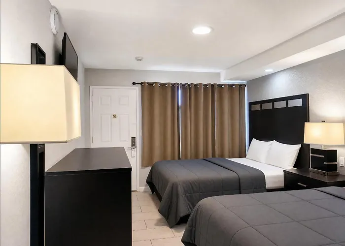 Paradise Inn