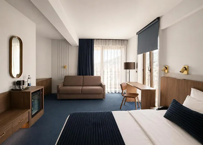 Hotel Kadmo By Aycon