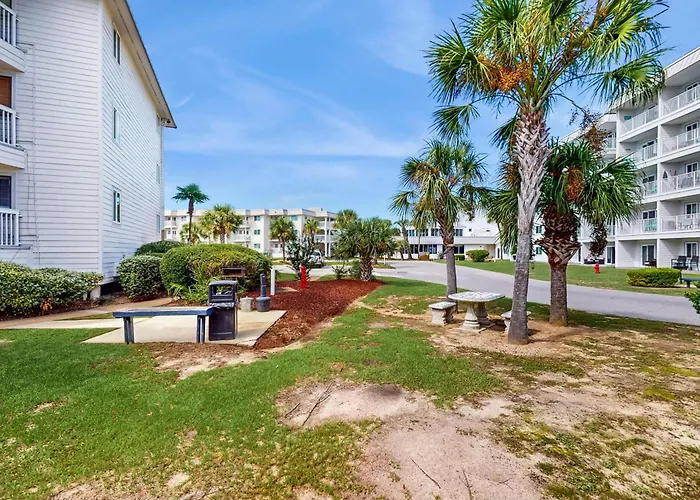 Plantation East #2314