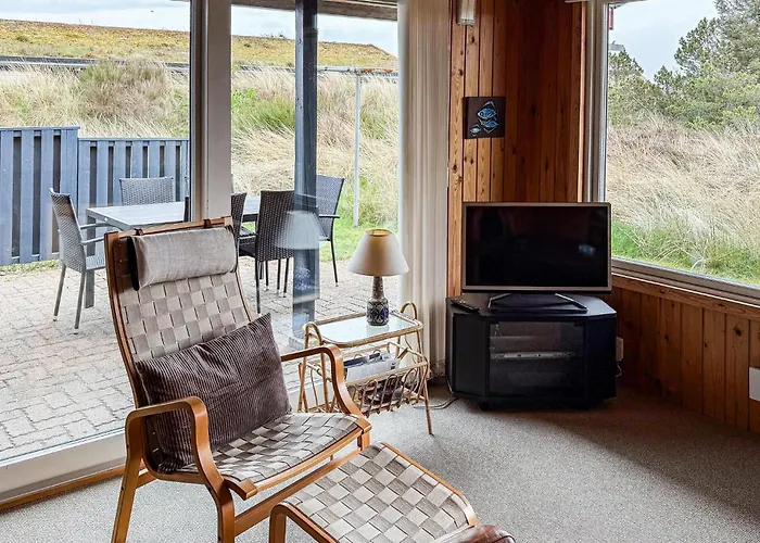 Three-Bedroom Holiday Home In Blavand