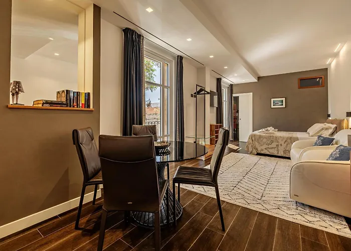 Qui Vicino Boutique Rooms And Suites