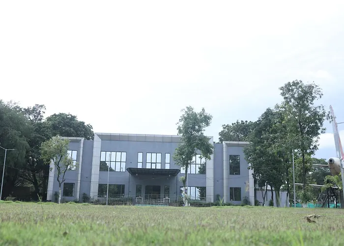 Mayfair Green Resort