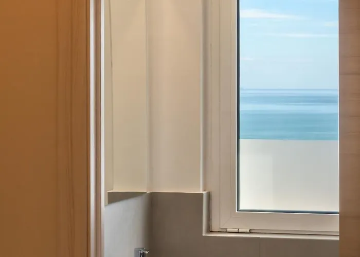 Hotel City