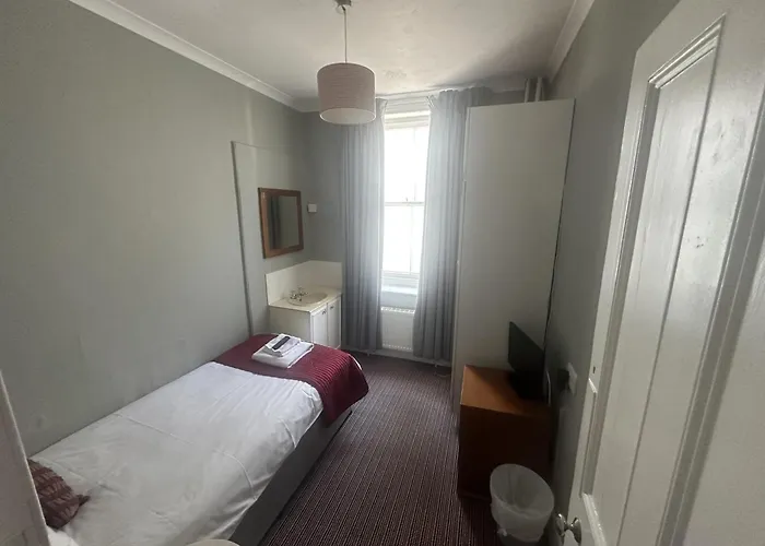 West Rocks Hotel